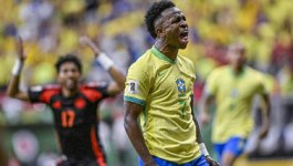 世体：巴萨还没有收到对特狮的报价，他们希望他先彻底康复